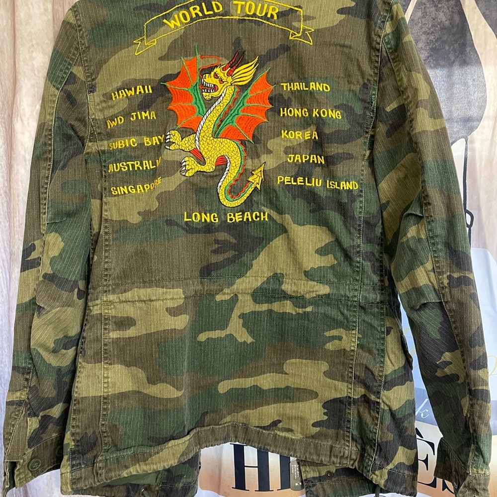Alpha Industries Green Camouflage Field Jacket size 2x small men’s unisex nwot